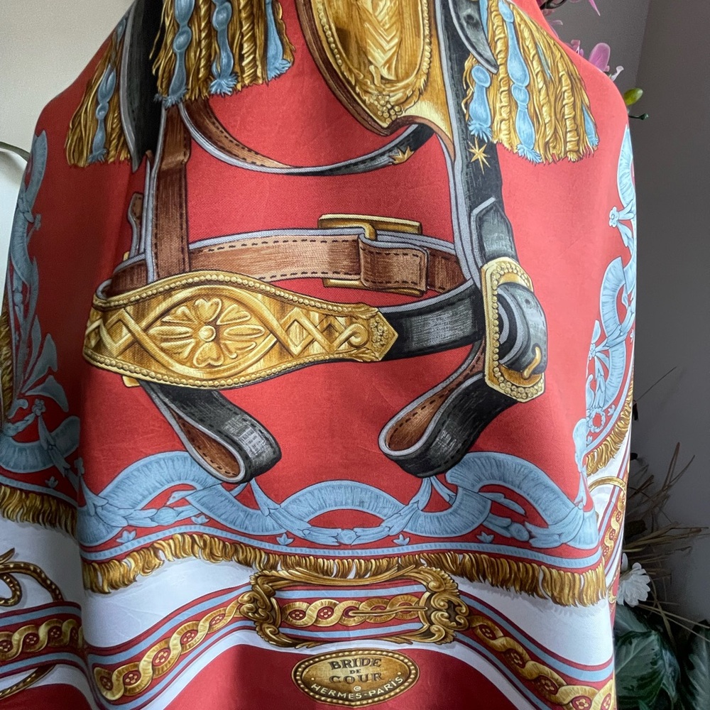 Authentic Hermès Bride De Cour Silk Scarf - Picture 9 of 16